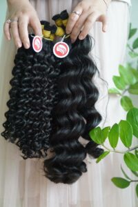 Curly Single Drawn Bulk Hair 02